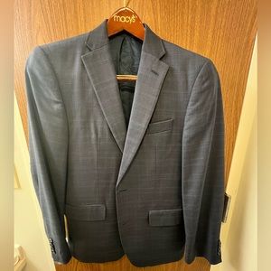 Michael Kors 36r 3-piece-suit.